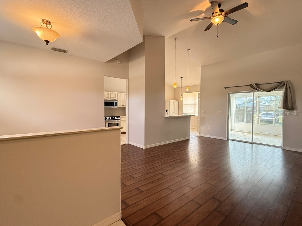 8320 Verna Bethany Road Myakka City FL 34251 A4674372 image4