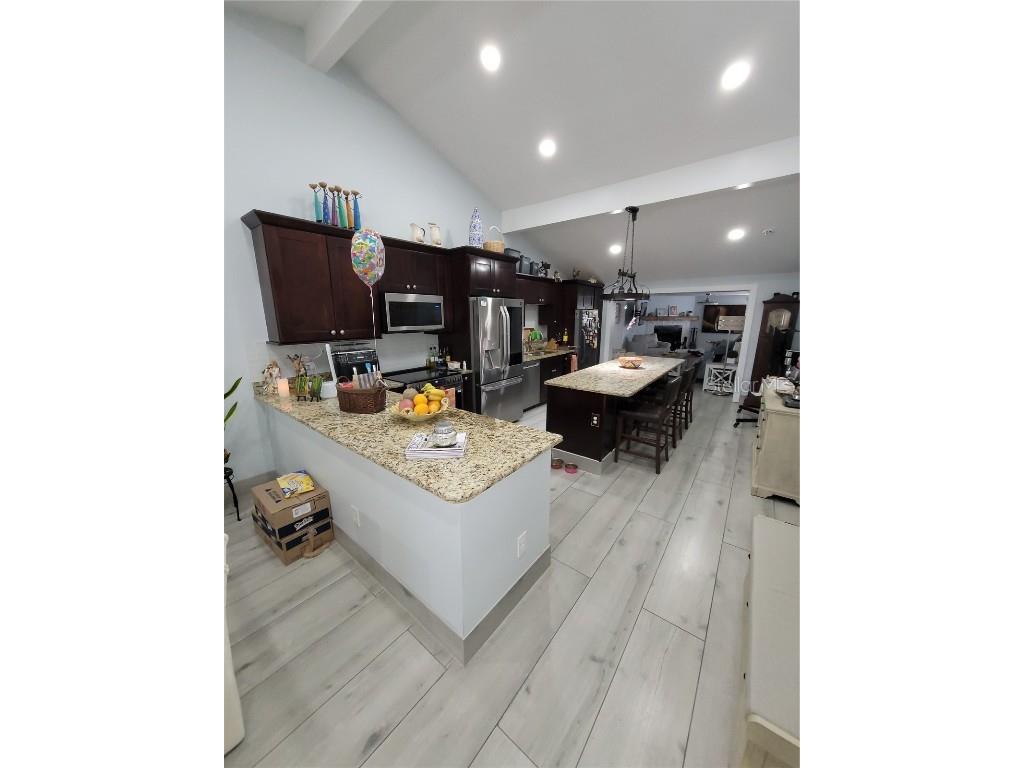 8320 Woodlake Place Tampa FL 33615 TB8429351 image19