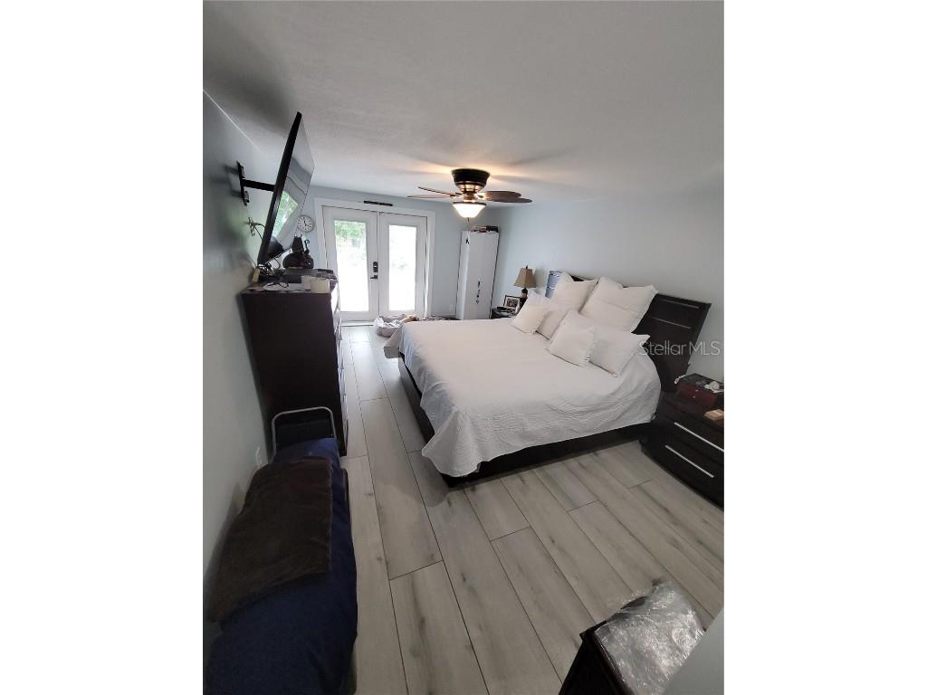 8320 Woodlake Place Tampa FL 33615 TB8429351 image7