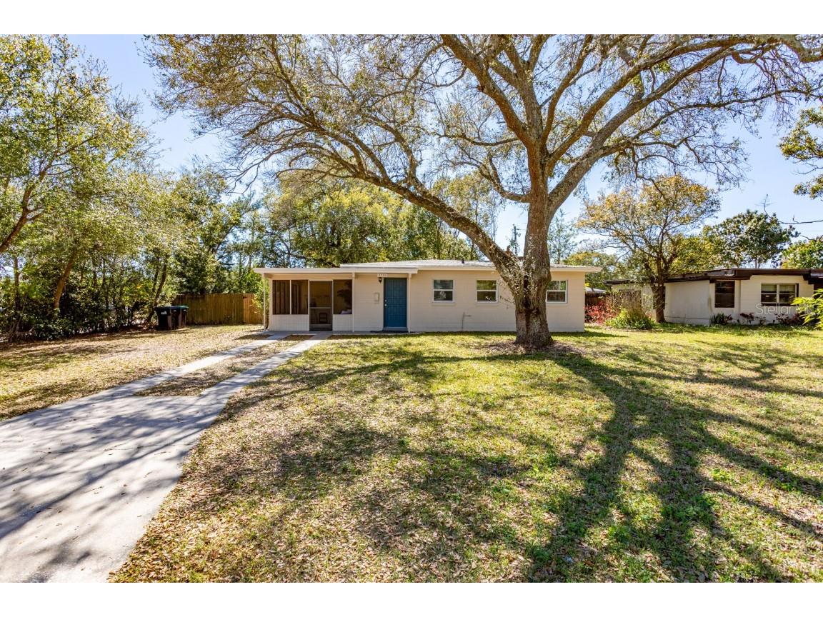 8322 Baja Boulevard Orlando FL 32817 O6181872 image1