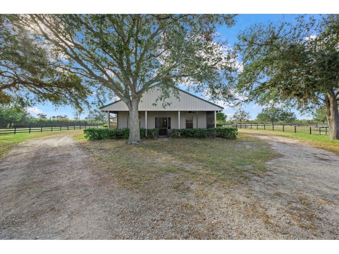 8322 Whiskey Pond Lane Sarasota FL 34240 A4630566 image1