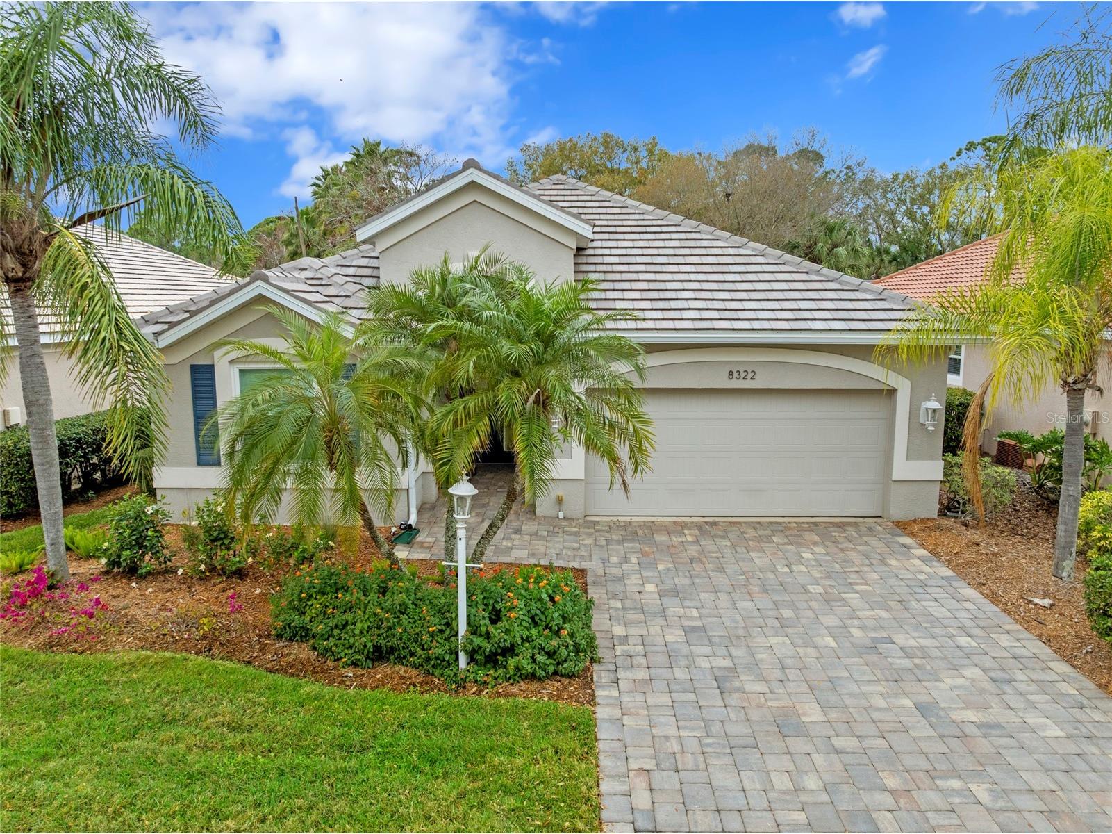 8322 Whispering Woods Court Bradenton FL 34202 A4681278 image1