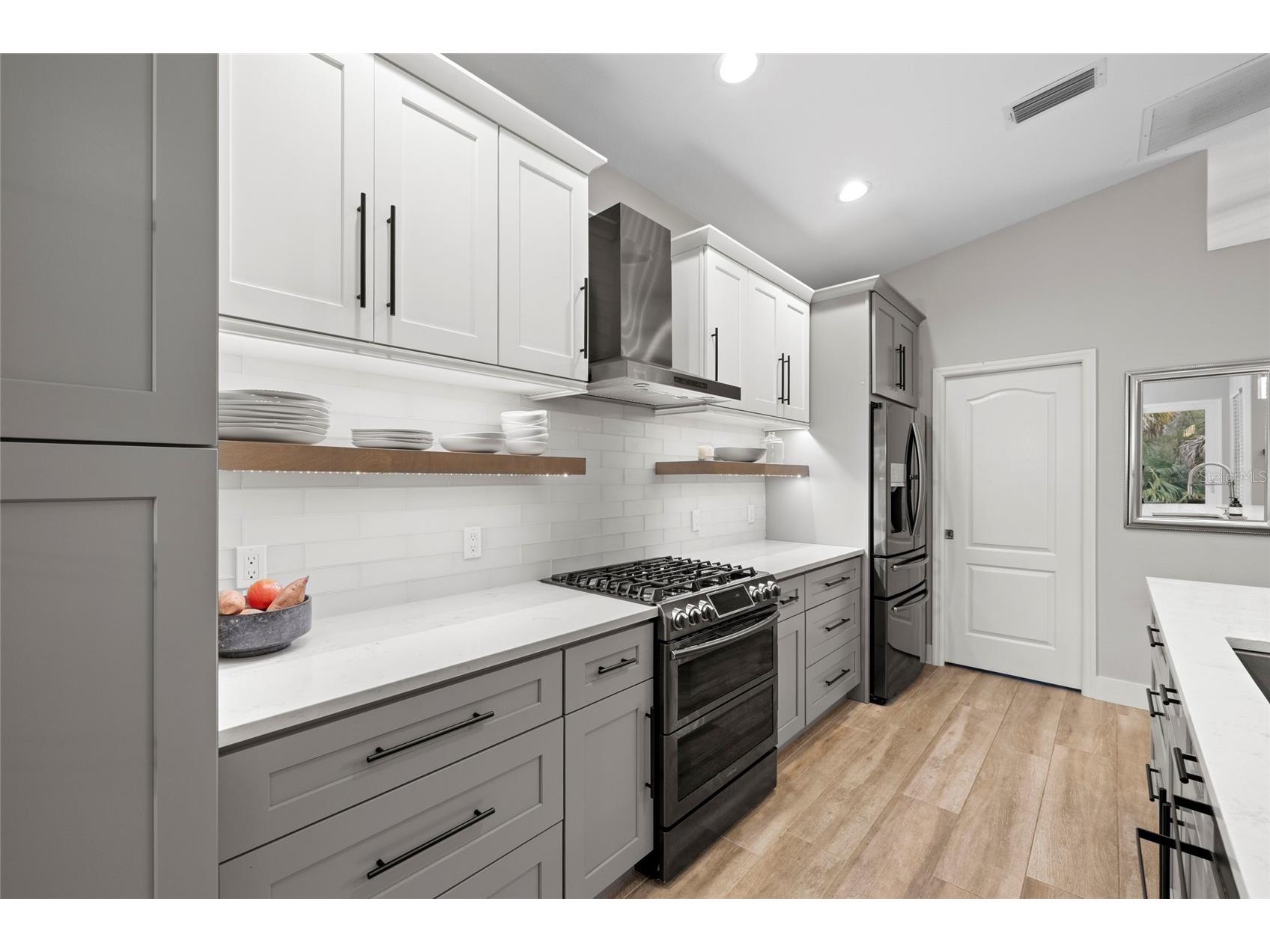 8322 Whispering Woods Court Bradenton FL 34202 A4681278 image10