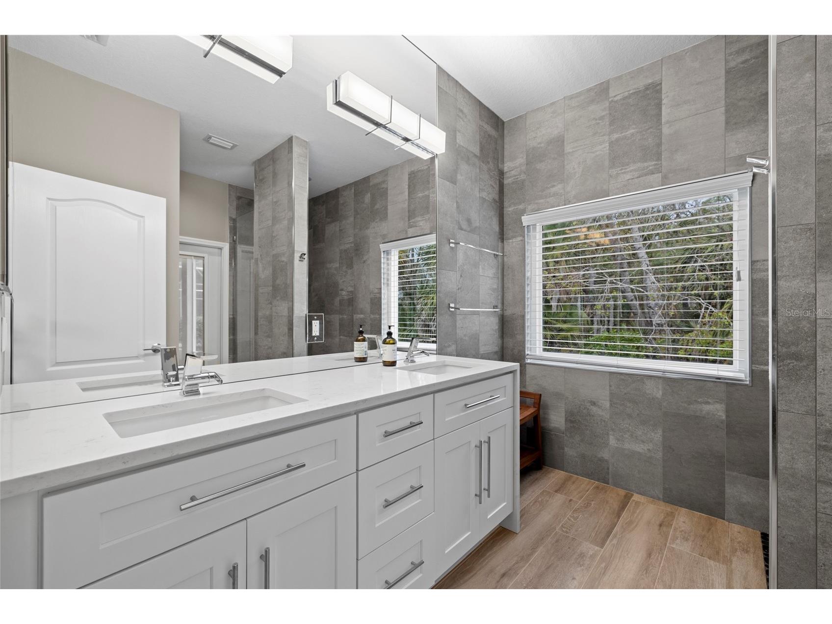 8322 Whispering Woods Court Bradenton FL 34202 A4681278 image17