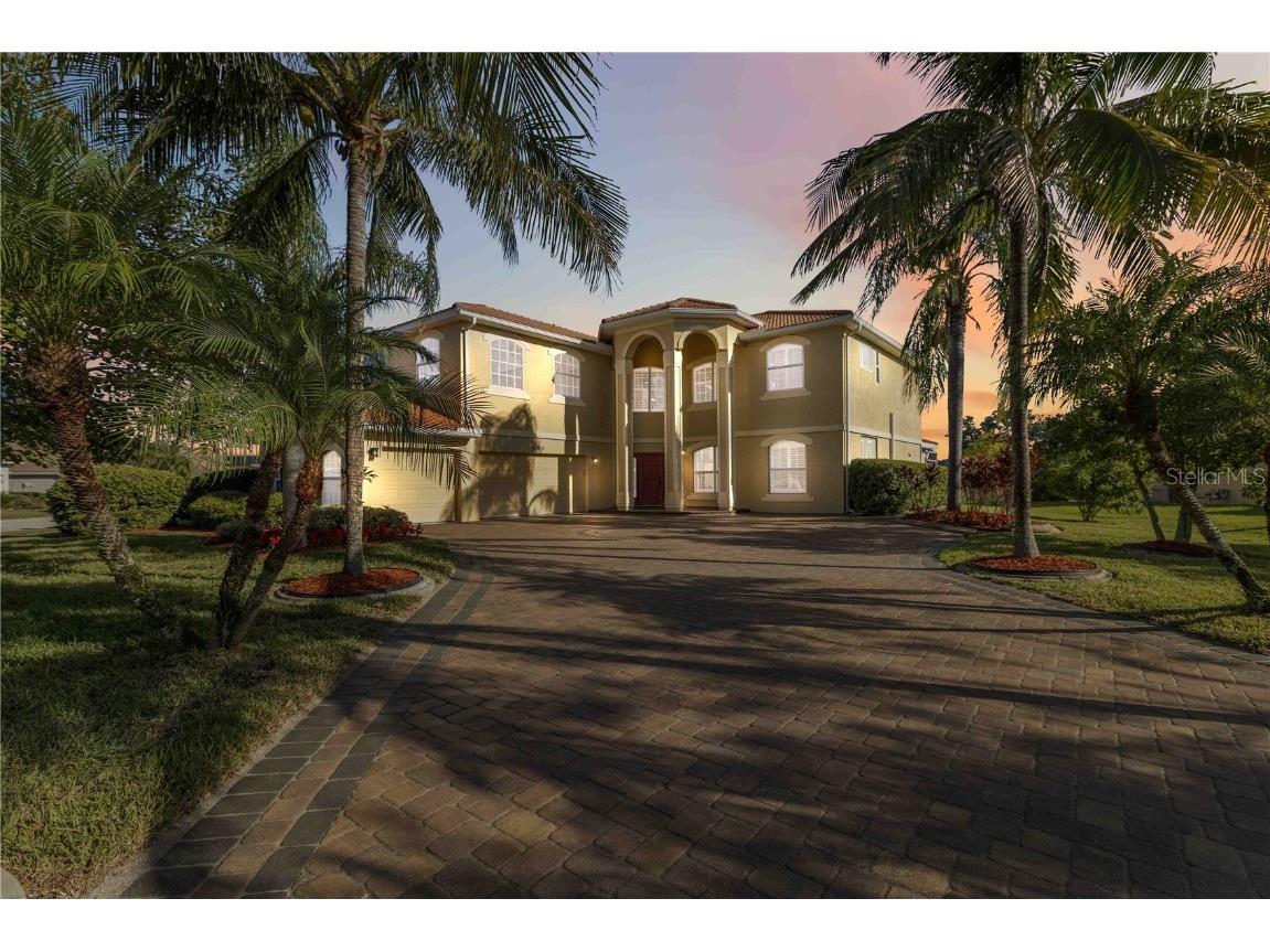 8323 Barton Farms Boulevard Sarasota FL 34240 A4670117 image1