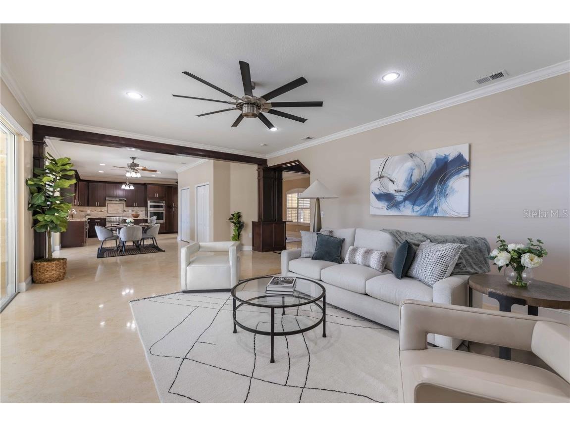 8323 Barton Farms Boulevard Sarasota FL 34240 A4670117 image3