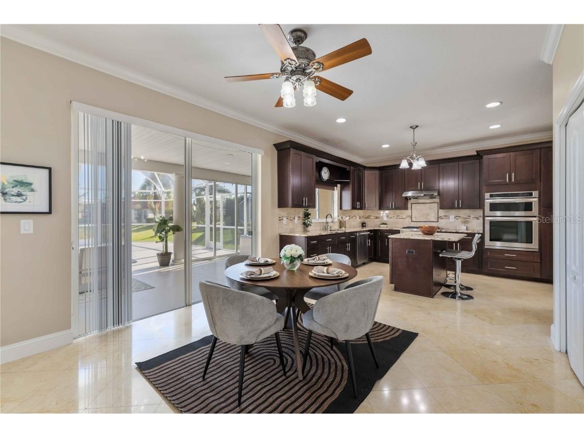 8323 Barton Farms Boulevard Sarasota FL 34240 A4670117 image32