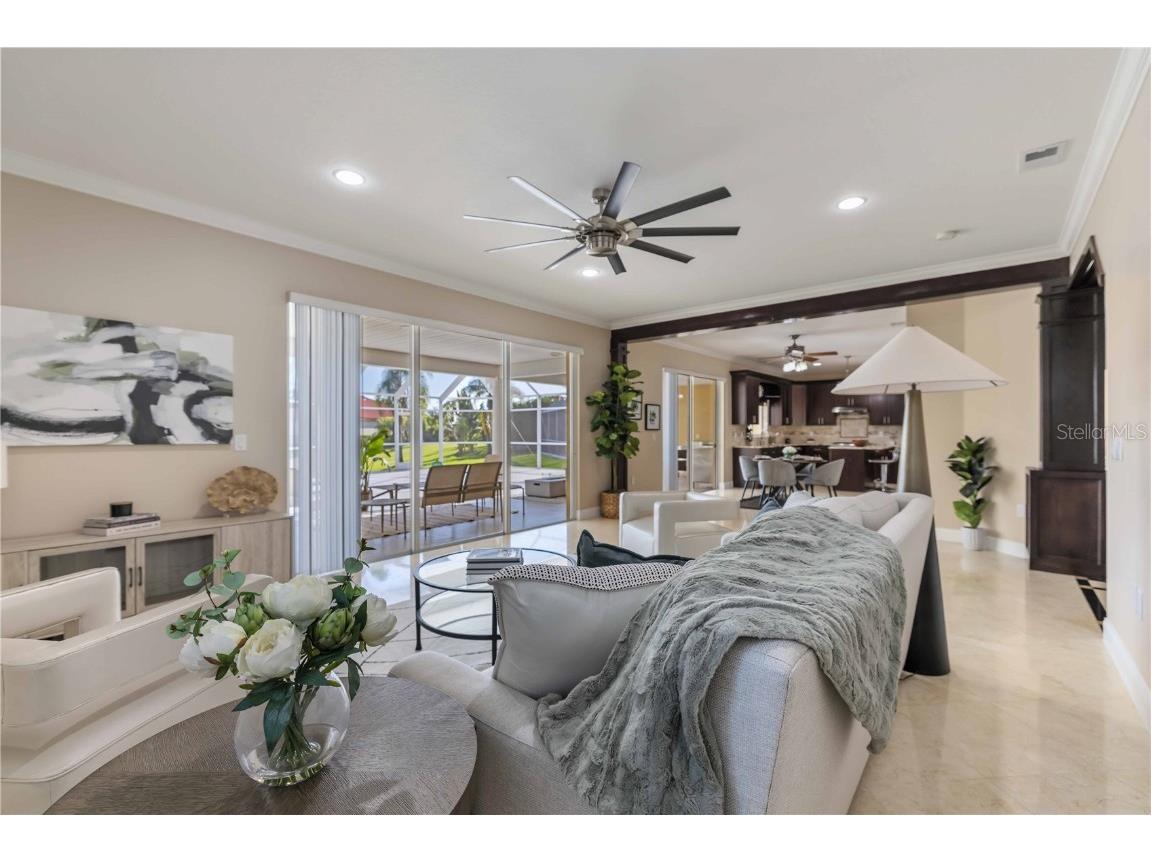 8323 Barton Farms Boulevard Sarasota FL 34240 A4670117 image33