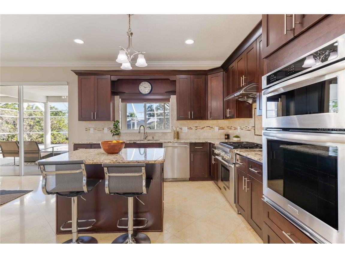 8323 Barton Farms Boulevard Sarasota FL 34240 A4670117 image35