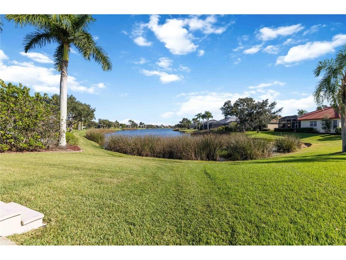 8323 Barton Farms Boulevard Sarasota FL 34240 A4670117 image57