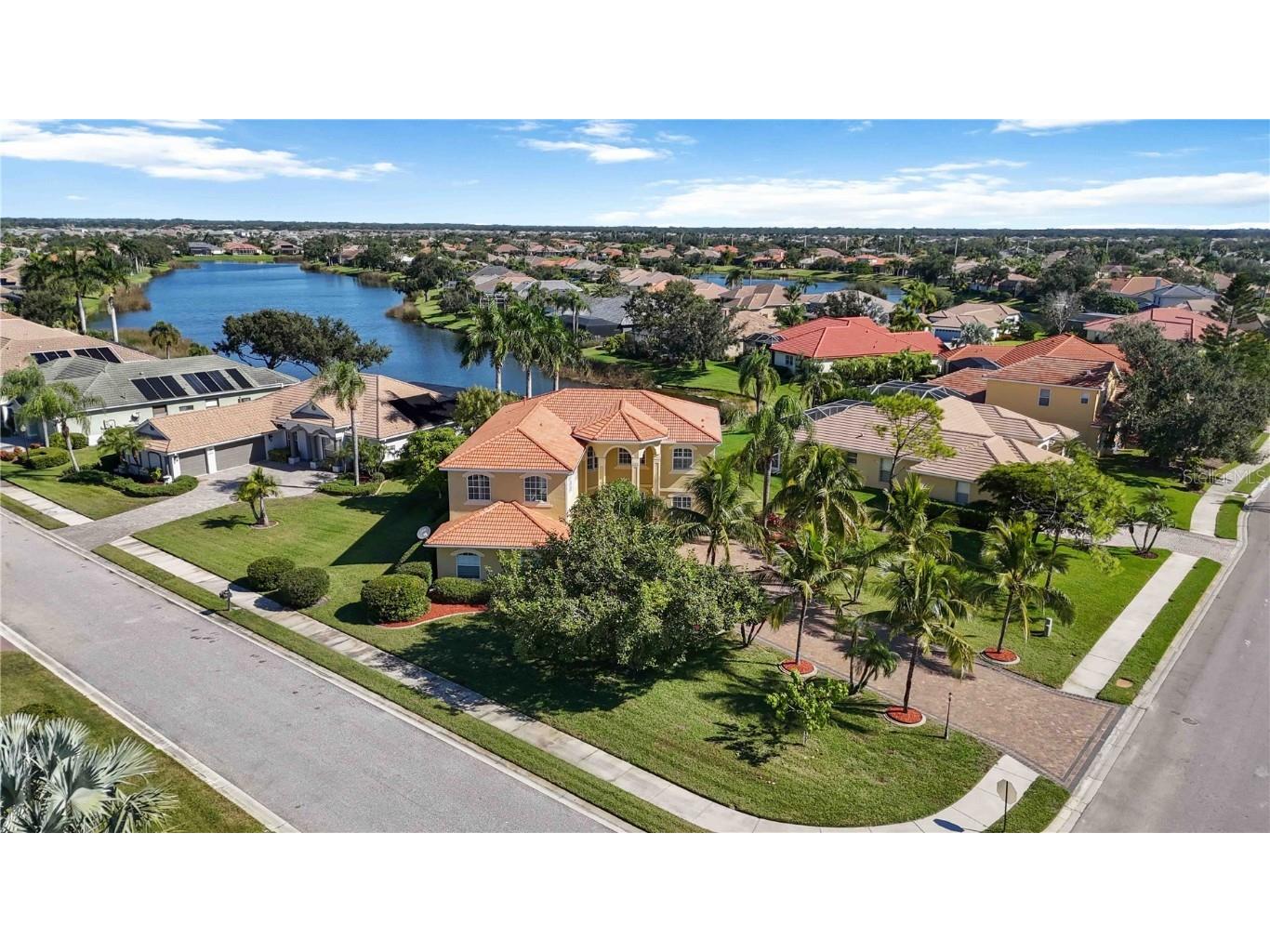 8323 Barton Farms Boulevard Sarasota FL 34240 A4670117 image59