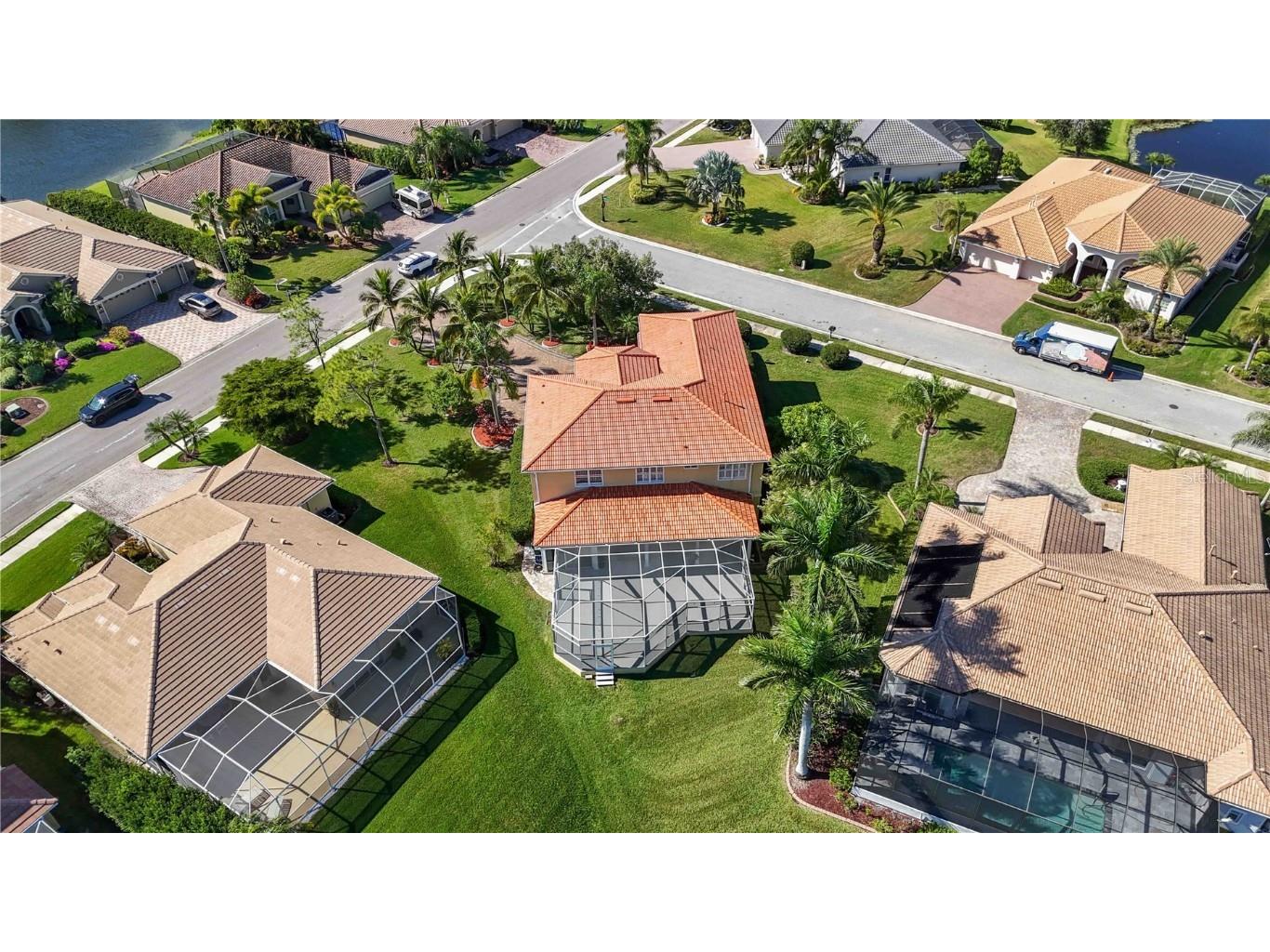 8323 Barton Farms Boulevard Sarasota FL 34240 A4670117 image66