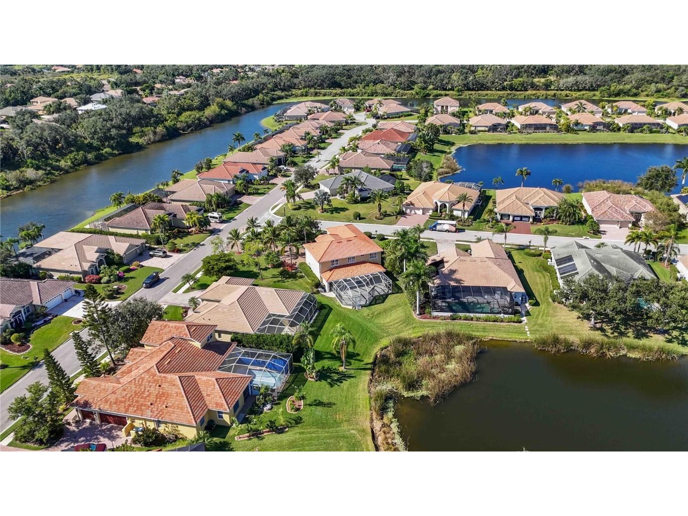 8323 Barton Farms Boulevard Sarasota FL 34240 A4670117 image67