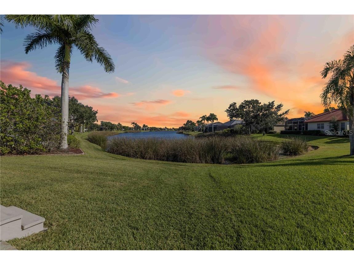 8323 Barton Farms Boulevard Sarasota FL 34240 A4670117 image74