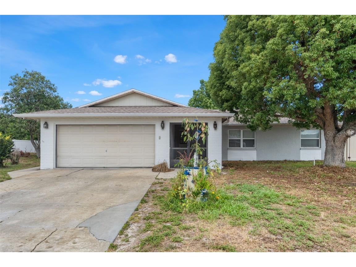 8323 Broken Willow Lane Port Richey FL 34668 T3533911 image1