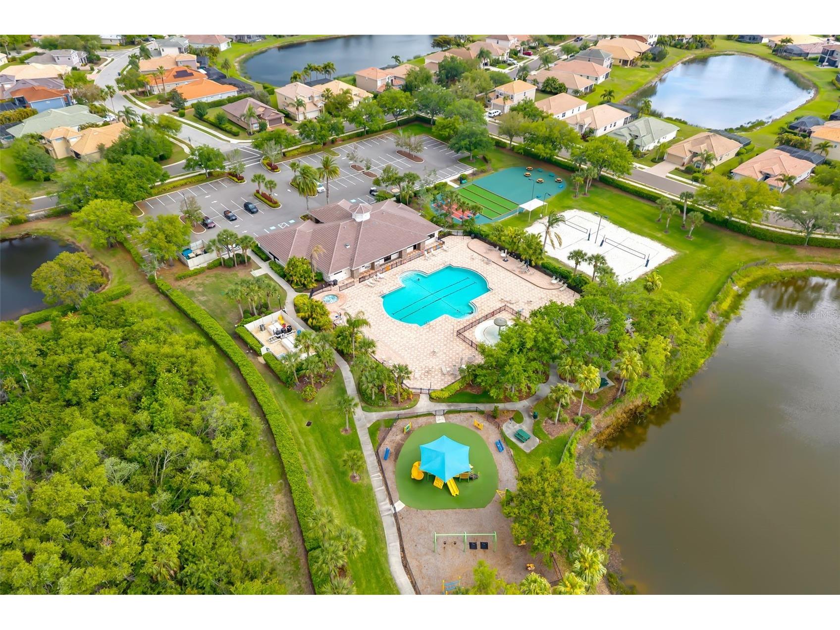8323 Eagle Isles Place Bradenton FL 34212 A4688459 image32