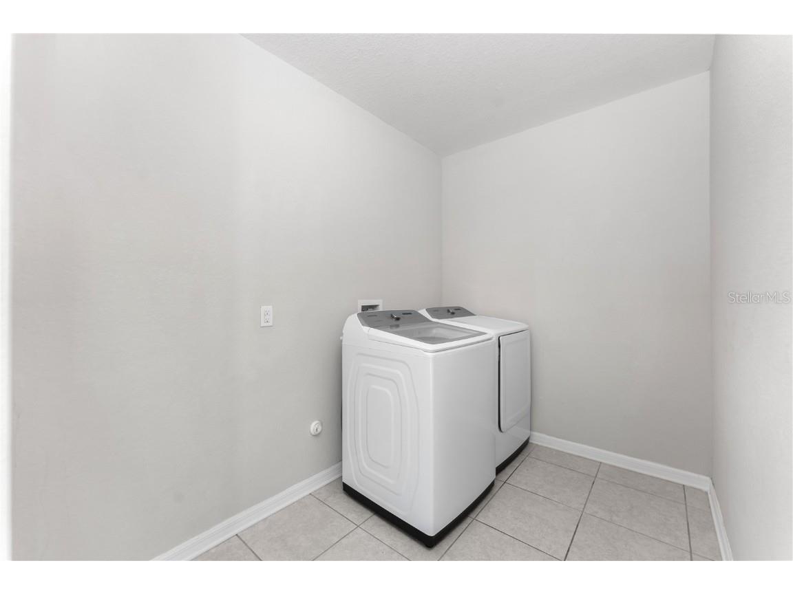 8323 Edmiston Avenue North Port FL 34291 O6350682 image23