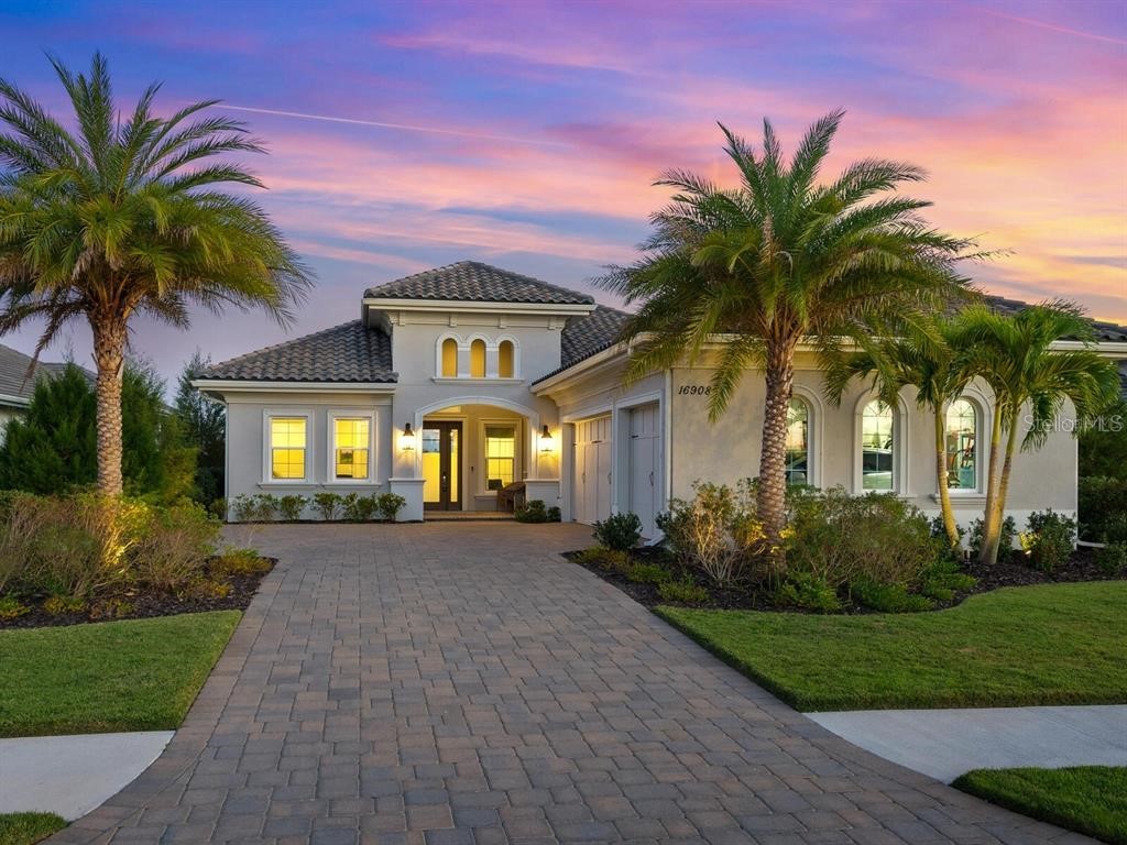 8323 Pavia Way Bradenton FL 34202 T3439630 image1