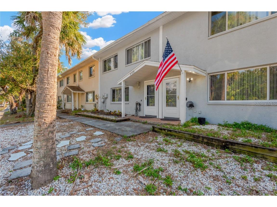 8324 Civic Road Tampa FL 33615 TB8423157 image1