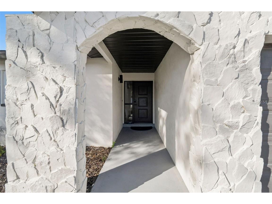 8324 Denise Drive Seminole FL 33777 TB8461738 image10