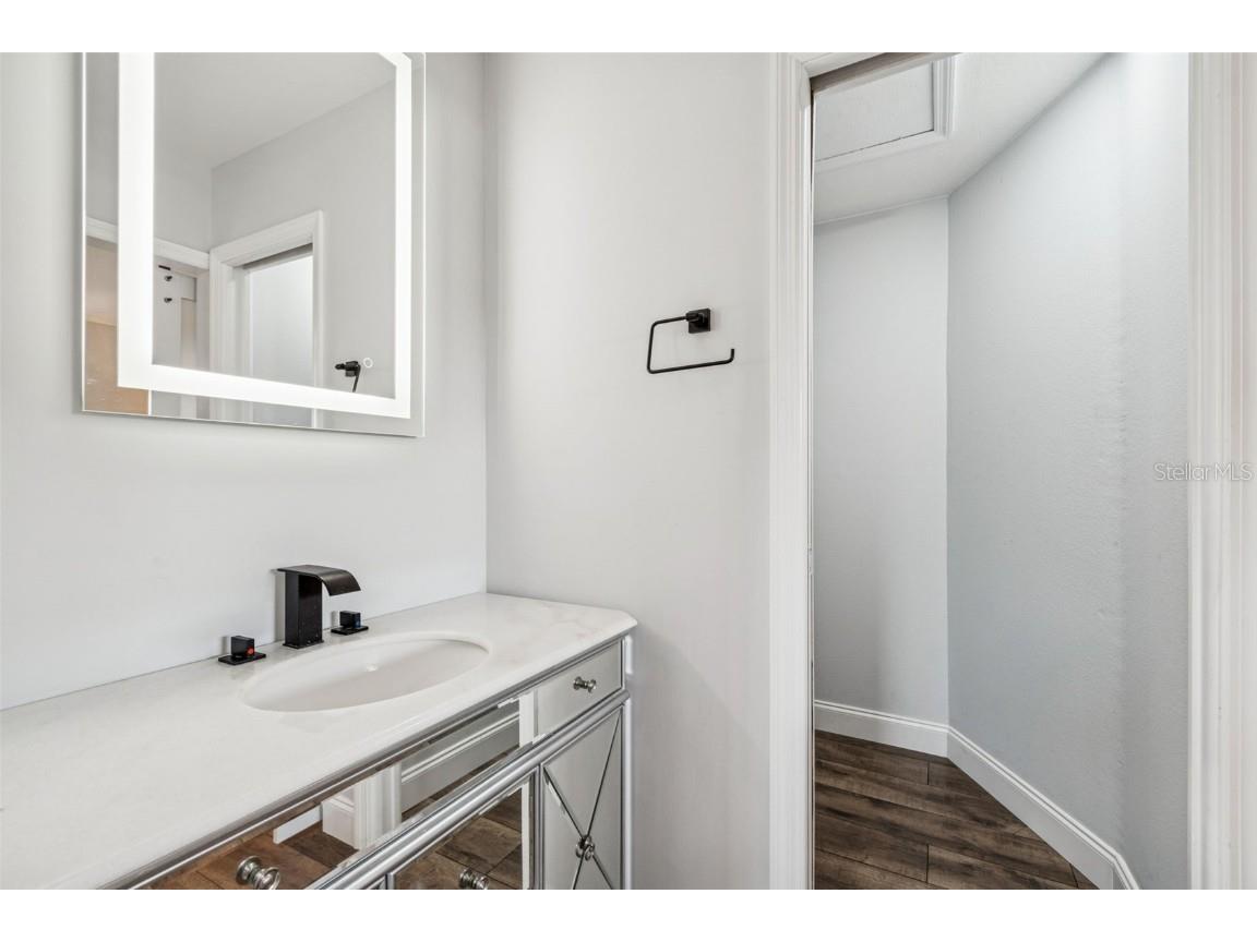 8324 Denise Drive Seminole FL 33777 TB8461738 image22