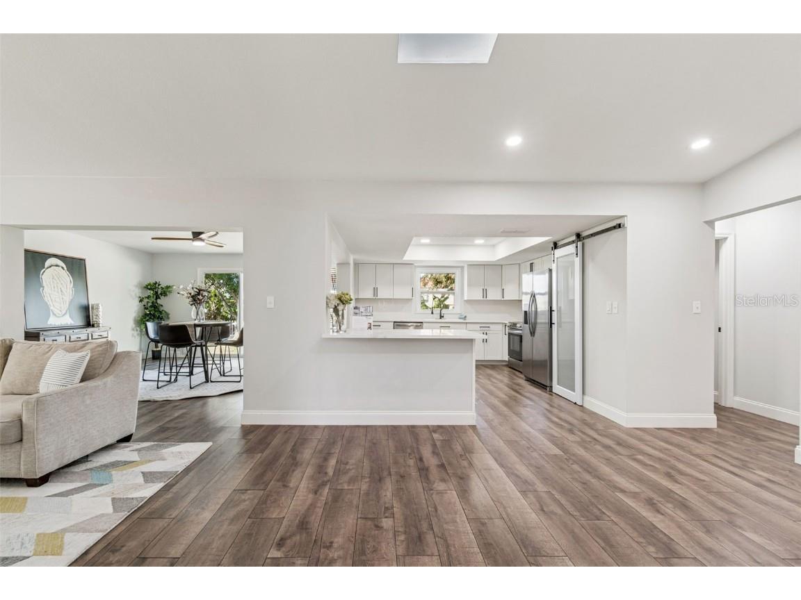 8324 Denise Drive Seminole FL 33777 TB8461738 image25