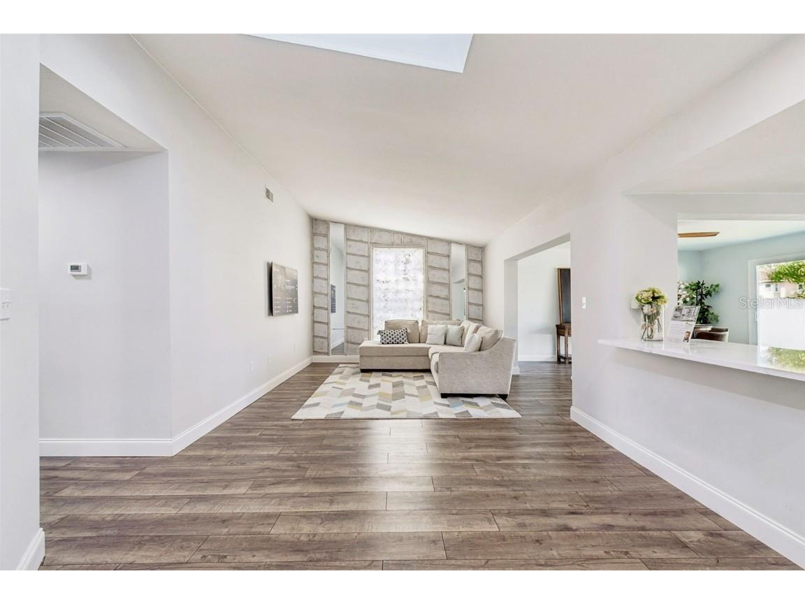 8324 Denise Drive Seminole FL 33777 TB8461738 image26