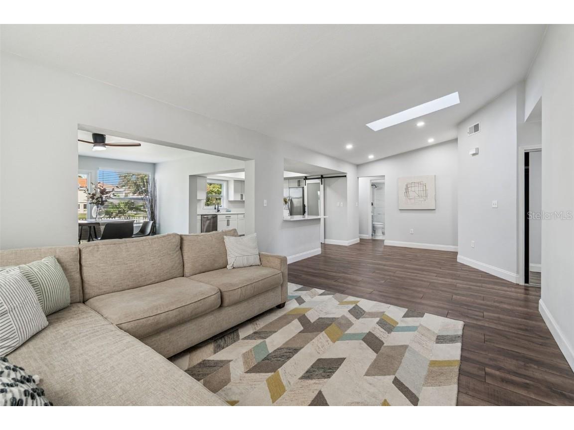 8324 Denise Drive Seminole FL 33777 TB8461738 image30