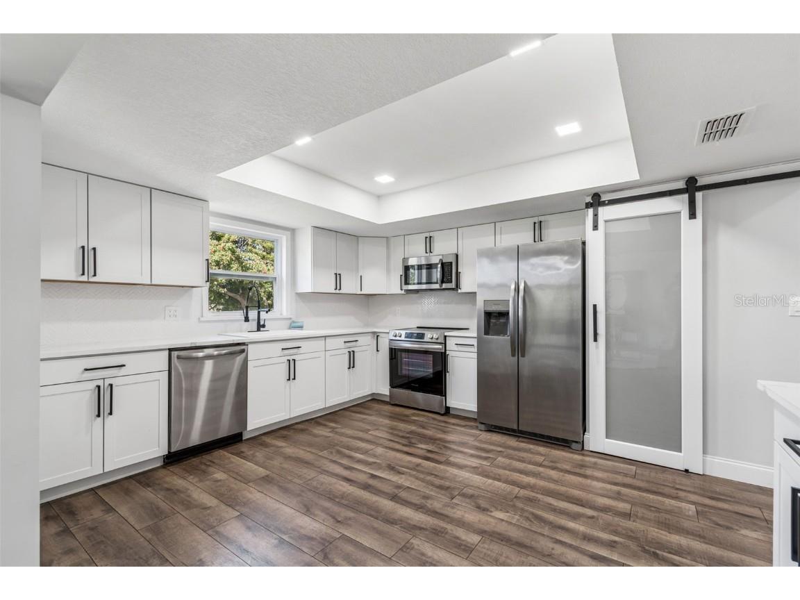 8324 Denise Drive Seminole FL 33777 TB8461738 image35