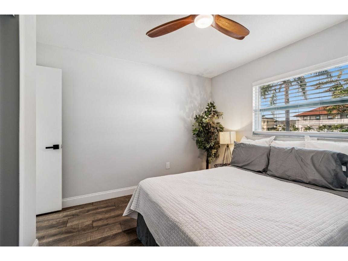 8324 Denise Drive Seminole FL 33777 TB8461738 image47