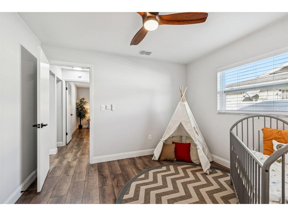 8324 Denise Drive Seminole FL 33777 TB8461738 image54