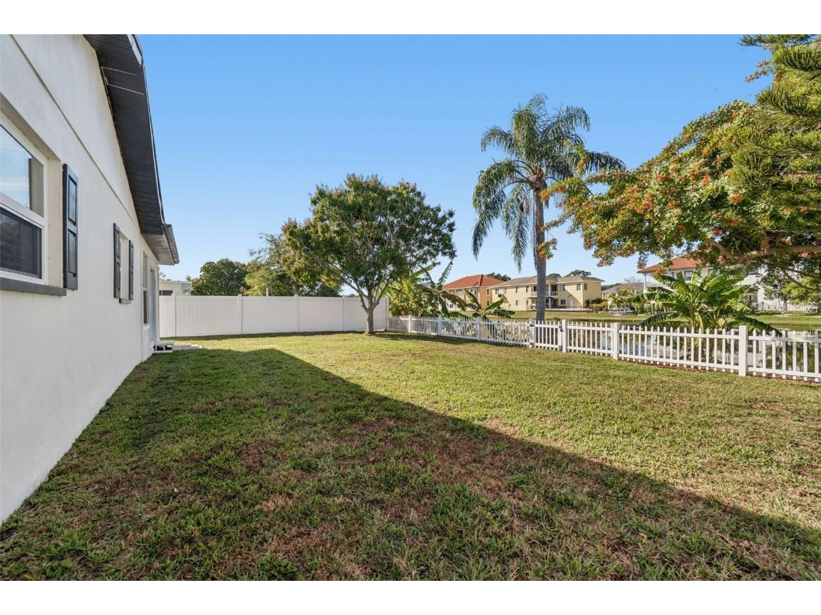 8324 Denise Drive Seminole FL 33777 TB8461738 image64