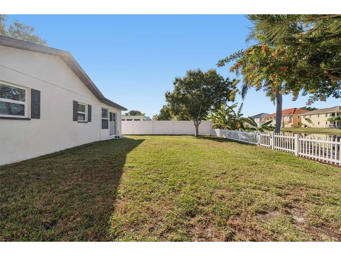 8324 Denise Drive Seminole FL 33777 TB8461738 image65