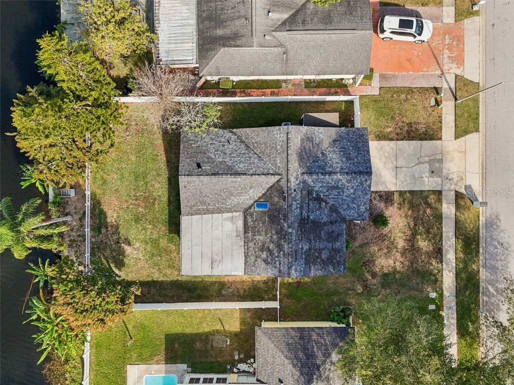 8324 Denise Drive Seminole FL 33777 TB8461738 image75