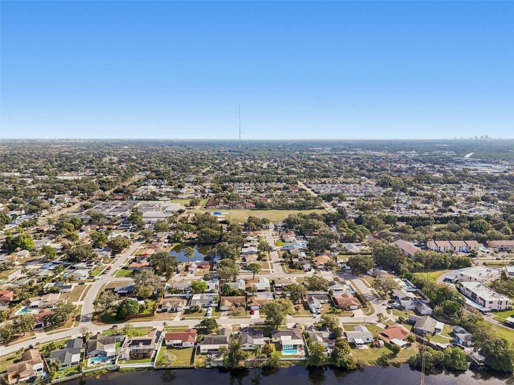 8324 Denise Drive Seminole FL 33777 TB8461738 image85