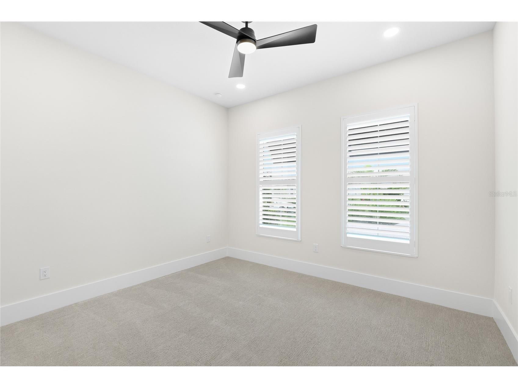 8324 Sea Glass Court Sarasota FL 34240 A4694931 image30