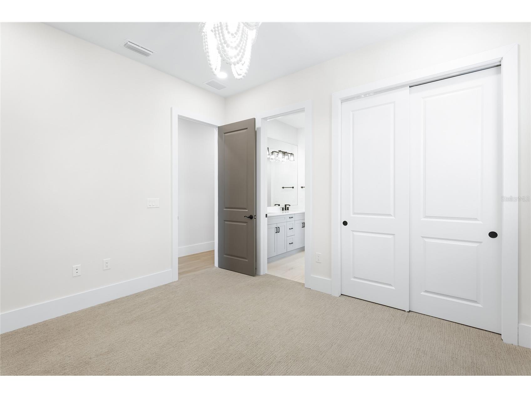 8324 Sea Glass Court Sarasota FL 34240 A4694931 image34