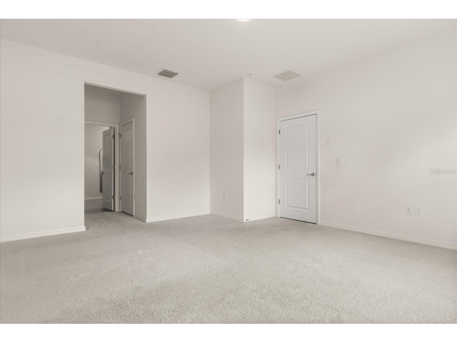 8324 Wheat Stone Drive Zephyrhills FL 33540 O6395334 image16