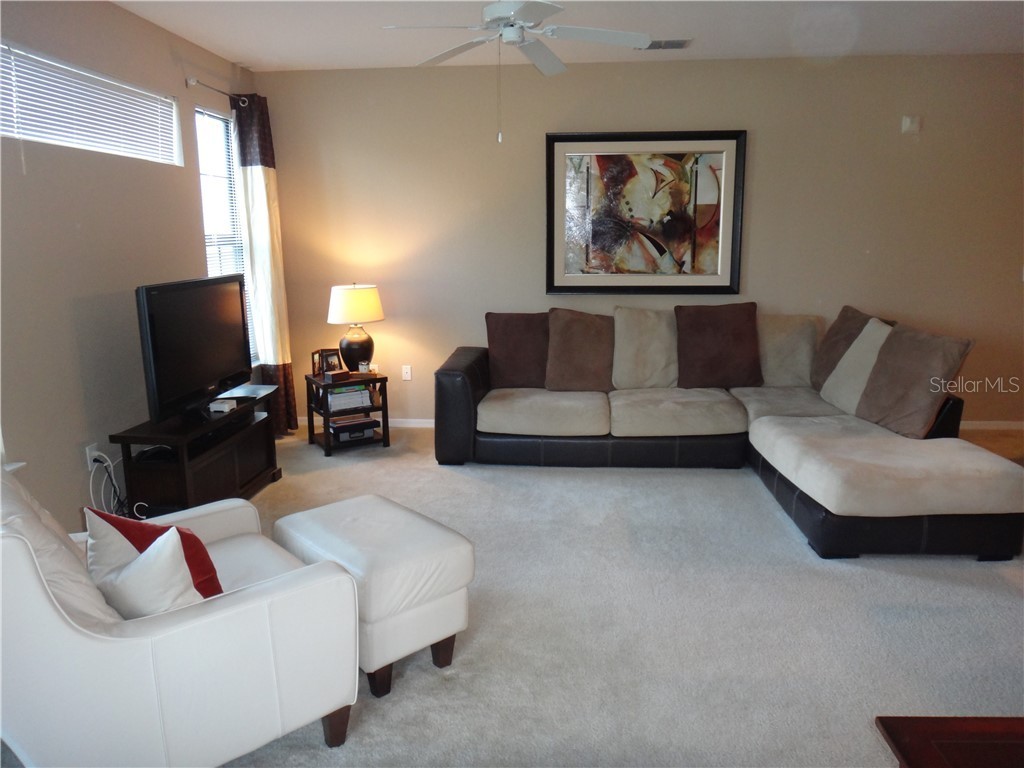 8325 38th Street Circle E #102 Sarasota FL 34243 A4441905 image4