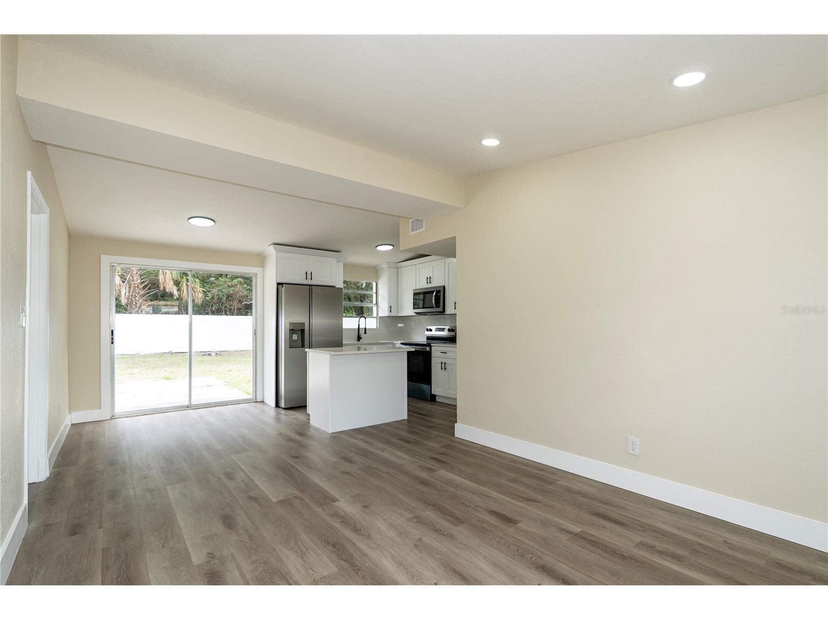 8325 Endive Avenue Tampa FL 33619 O6413849 image12