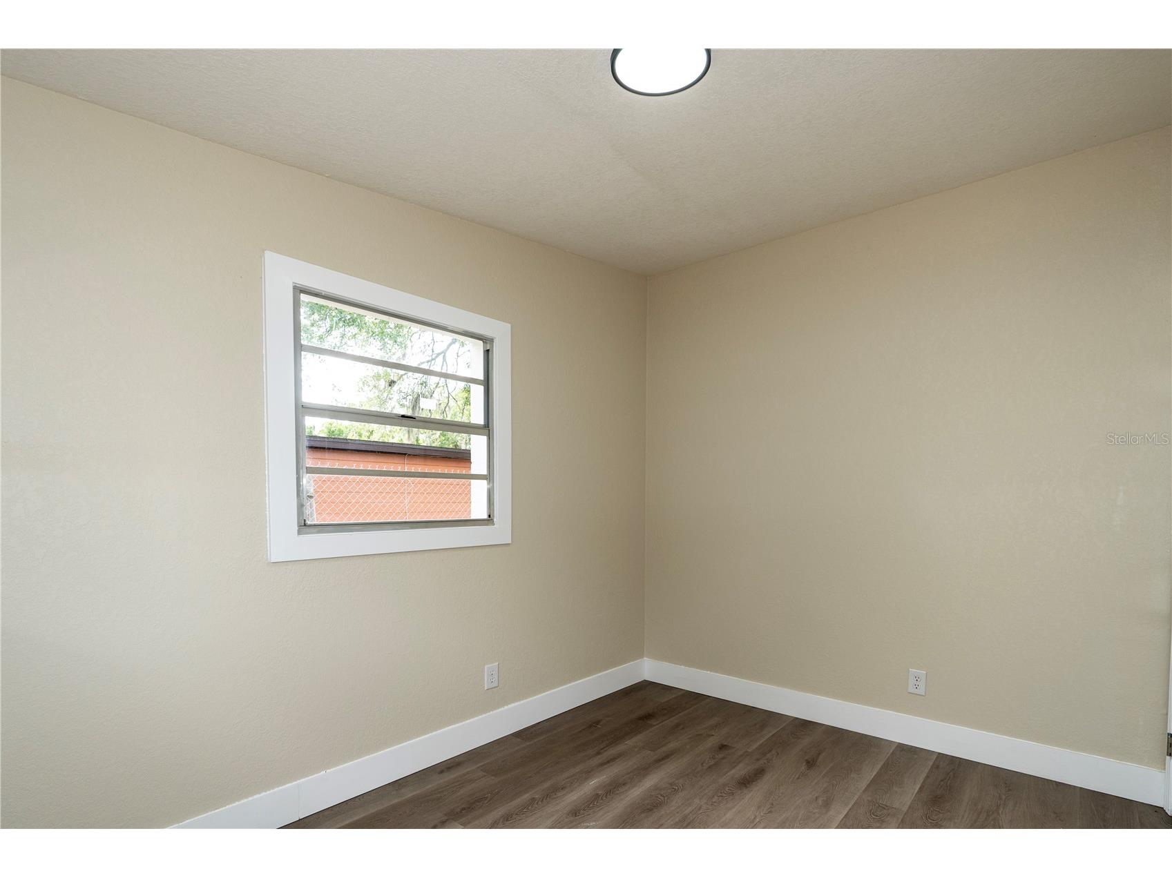 8325 Endive Avenue Tampa FL 33619 O6413849 image21