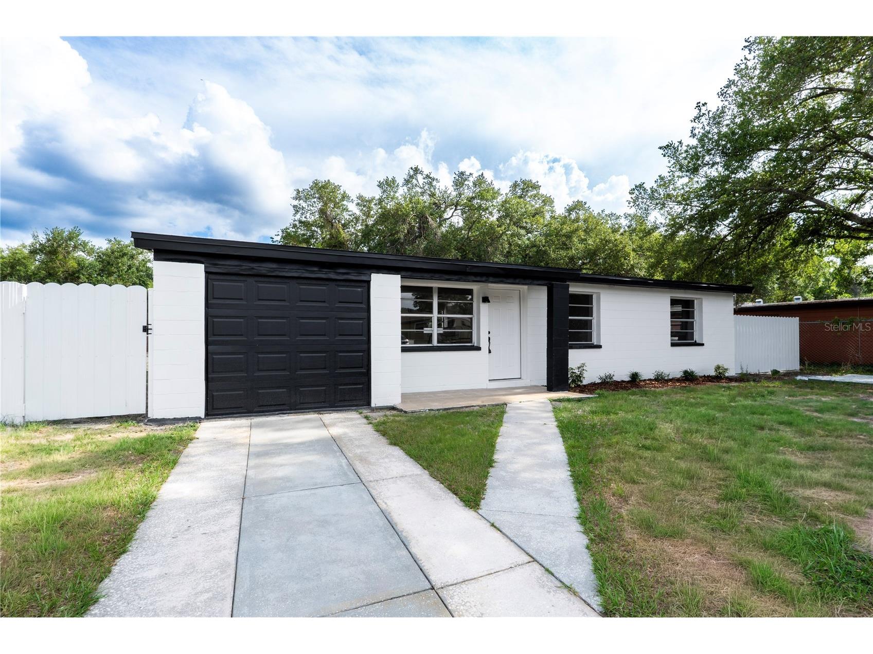 8325 Endive Avenue Tampa FL 33619 O6413849 image3
