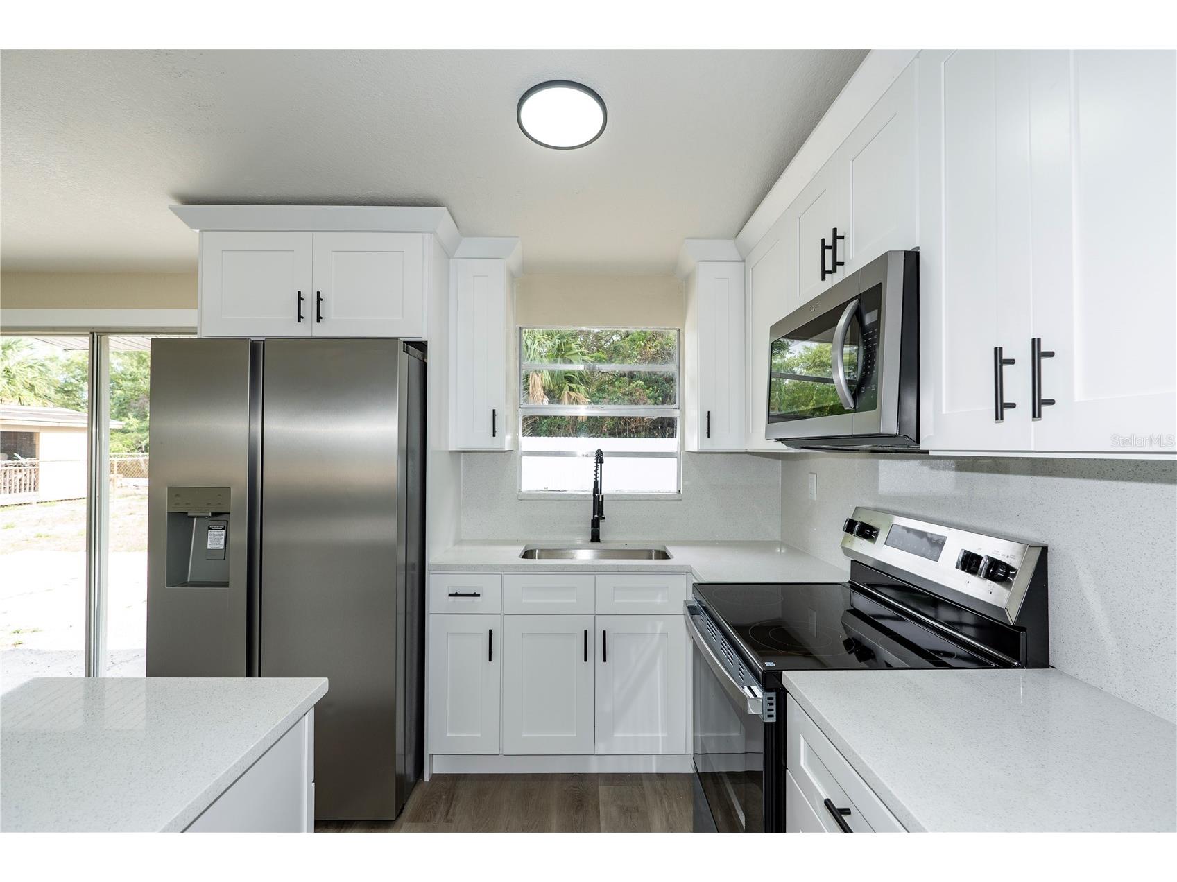 8325 Endive Avenue Tampa FL 33619 O6413849 image5