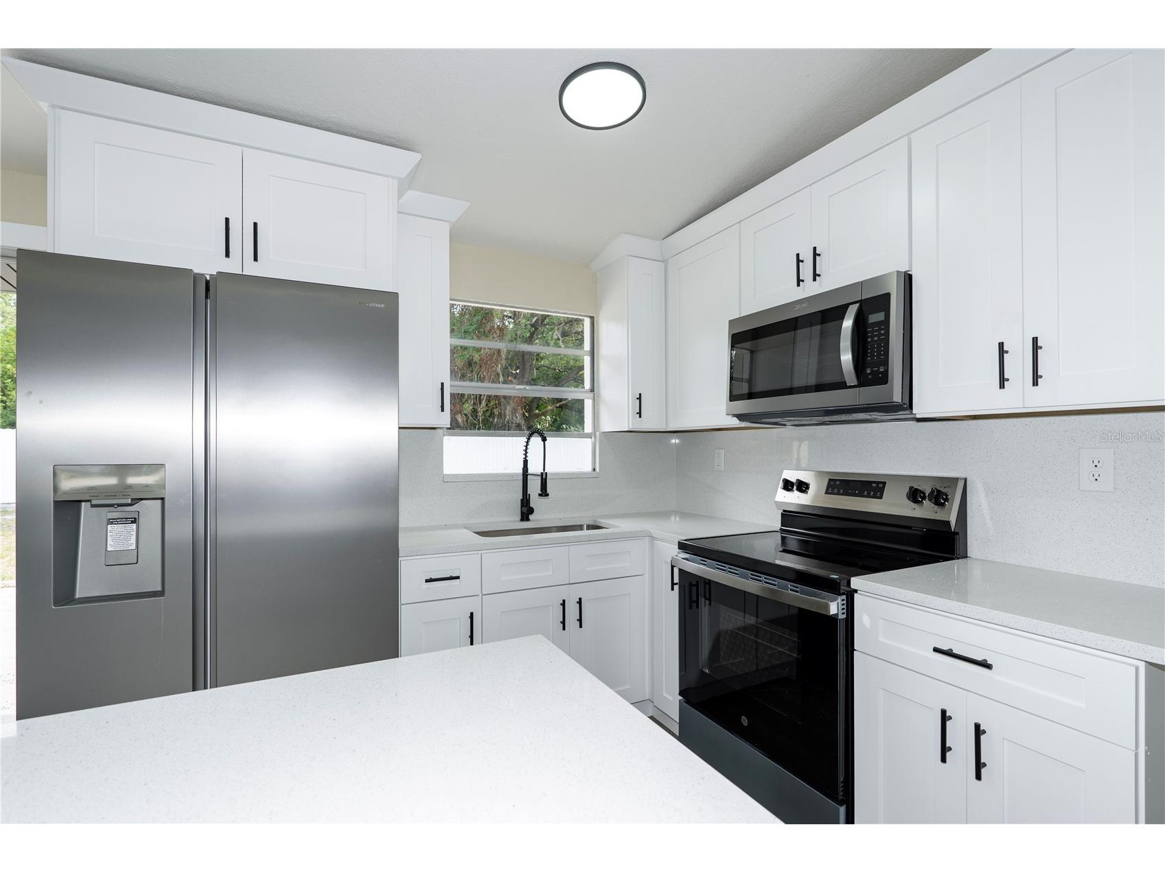 8325 Endive Avenue Tampa FL 33619 O6413849 image6
