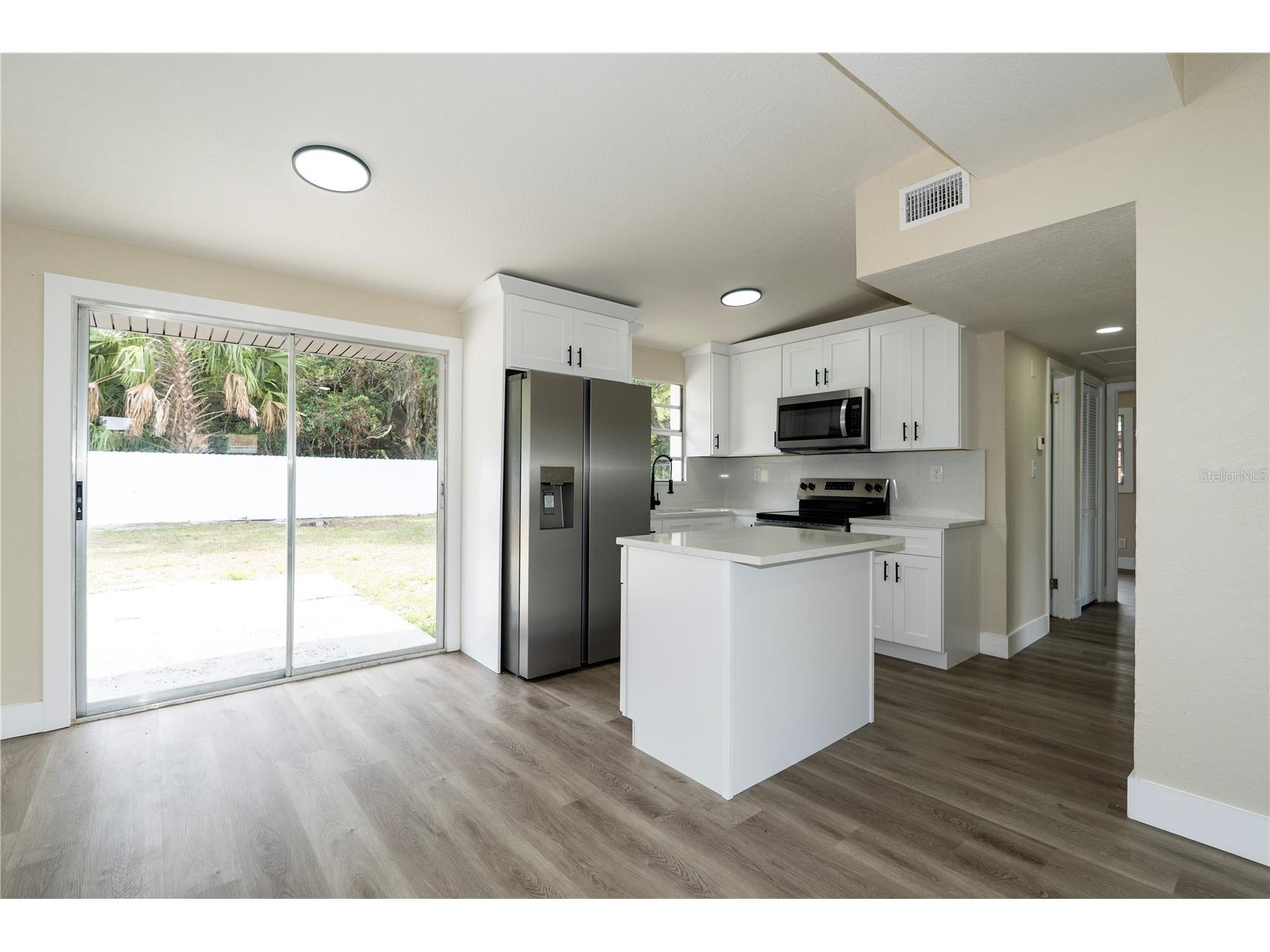 8325 Endive Avenue Tampa FL 33619 O6413849 image7
