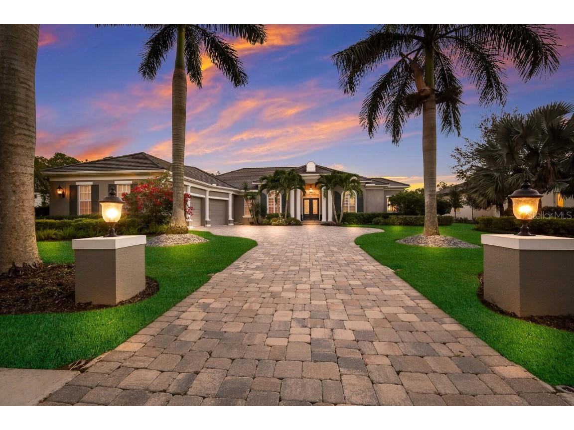 8325 Farington Court Lakewood Ranch FL 34202 A4589860 image1