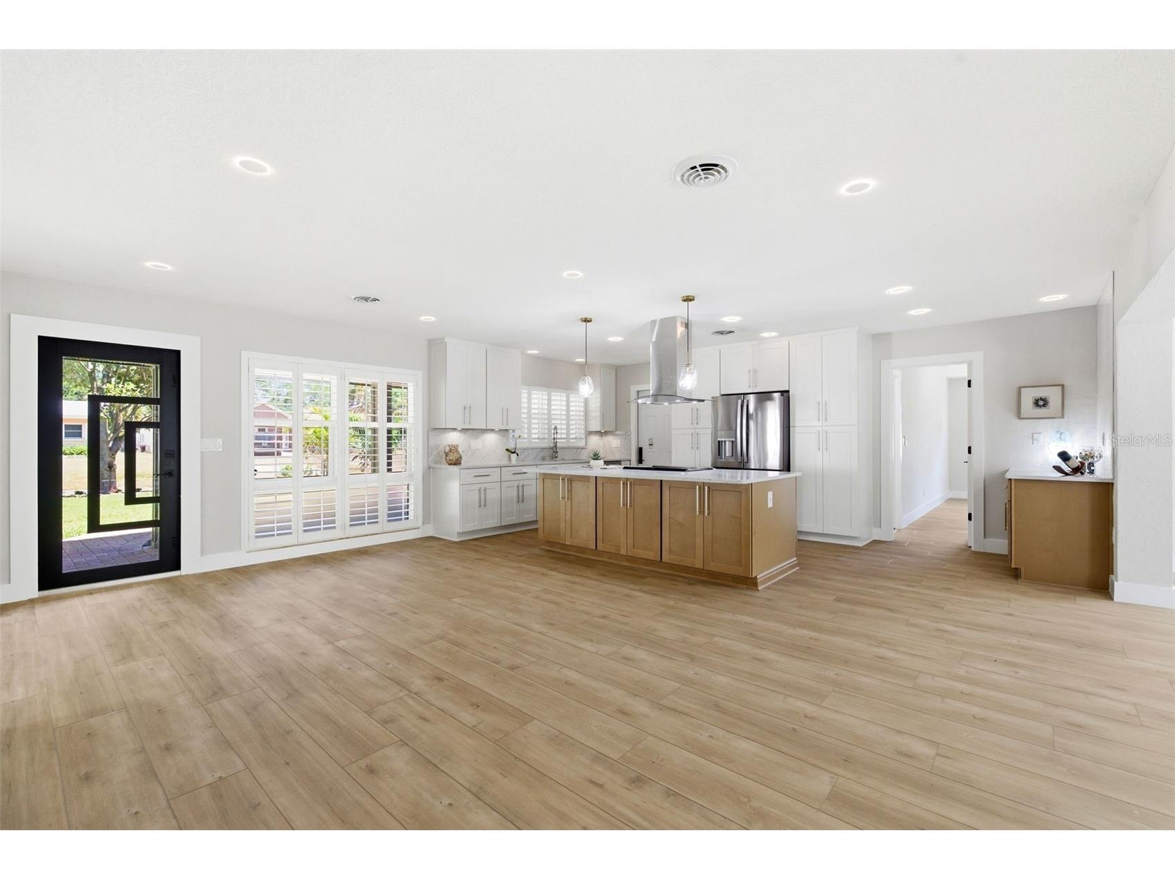 8326 40th Place N Saint Petersburg FL 33709 TB8496509 image24