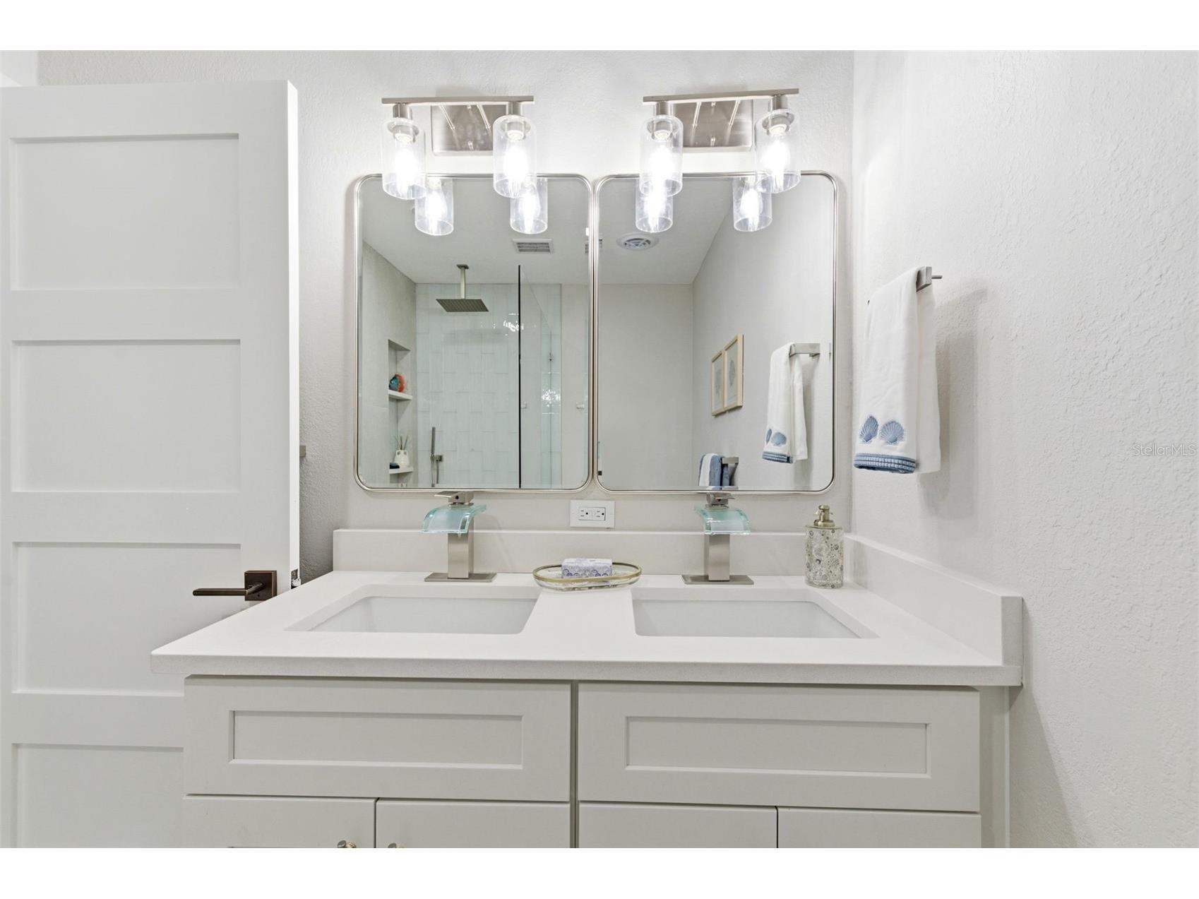 8326 40th Place N Saint Petersburg FL 33709 TB8496509 image39