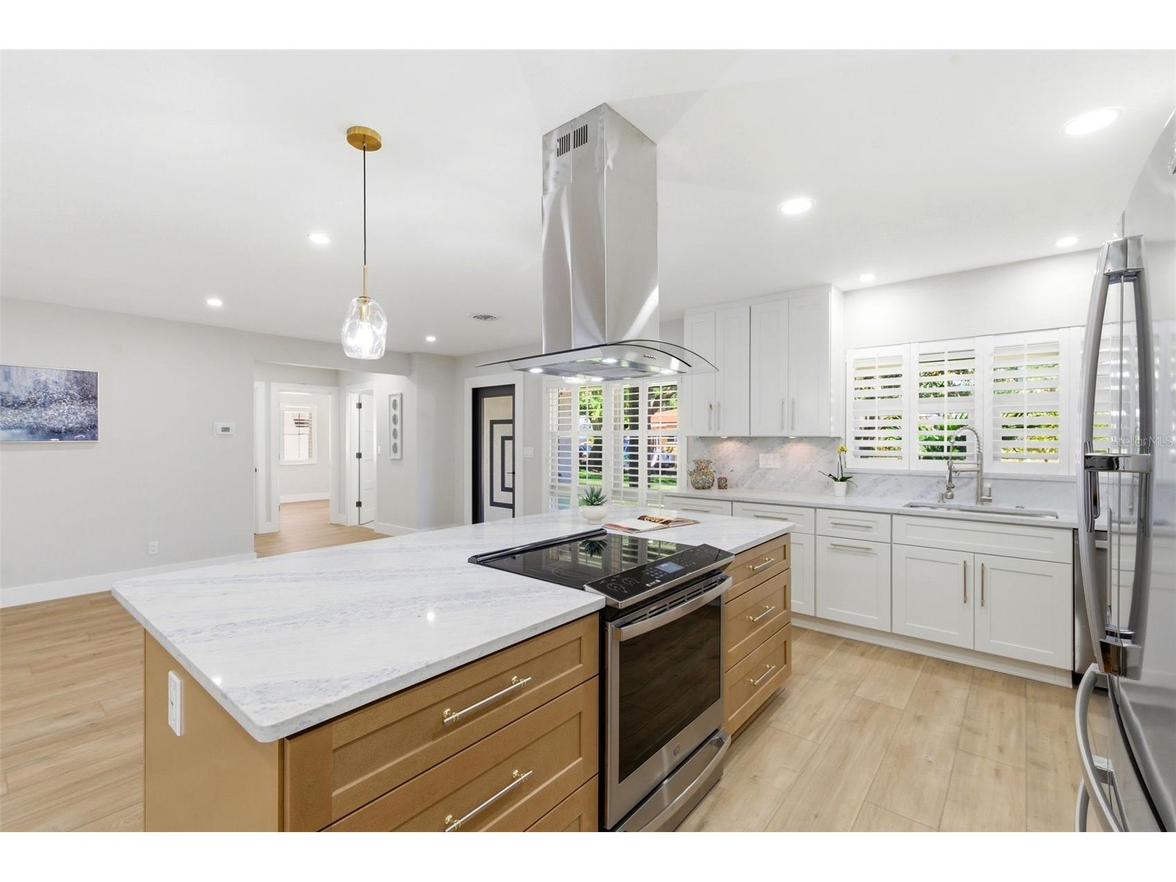 8326 40th Place N Saint Petersburg FL 33709 TB8496509 image4