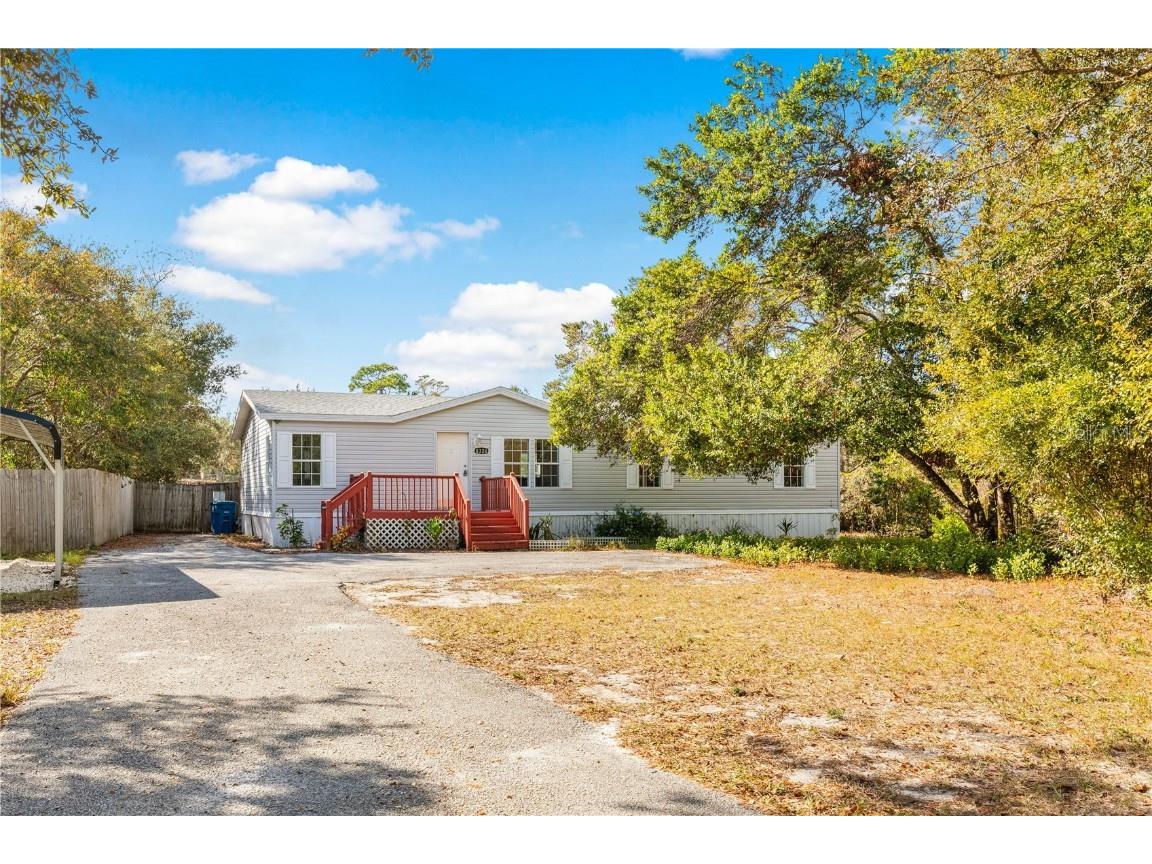 8326 Dalewood Drive Weeki Wachee FL 34613 TB8331982 image1